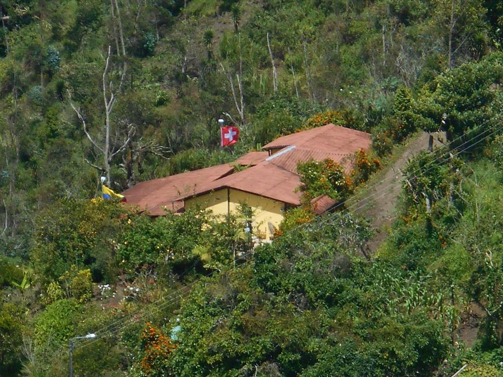 La Casa Amarilla 賓館 Banos (Tungurahua)