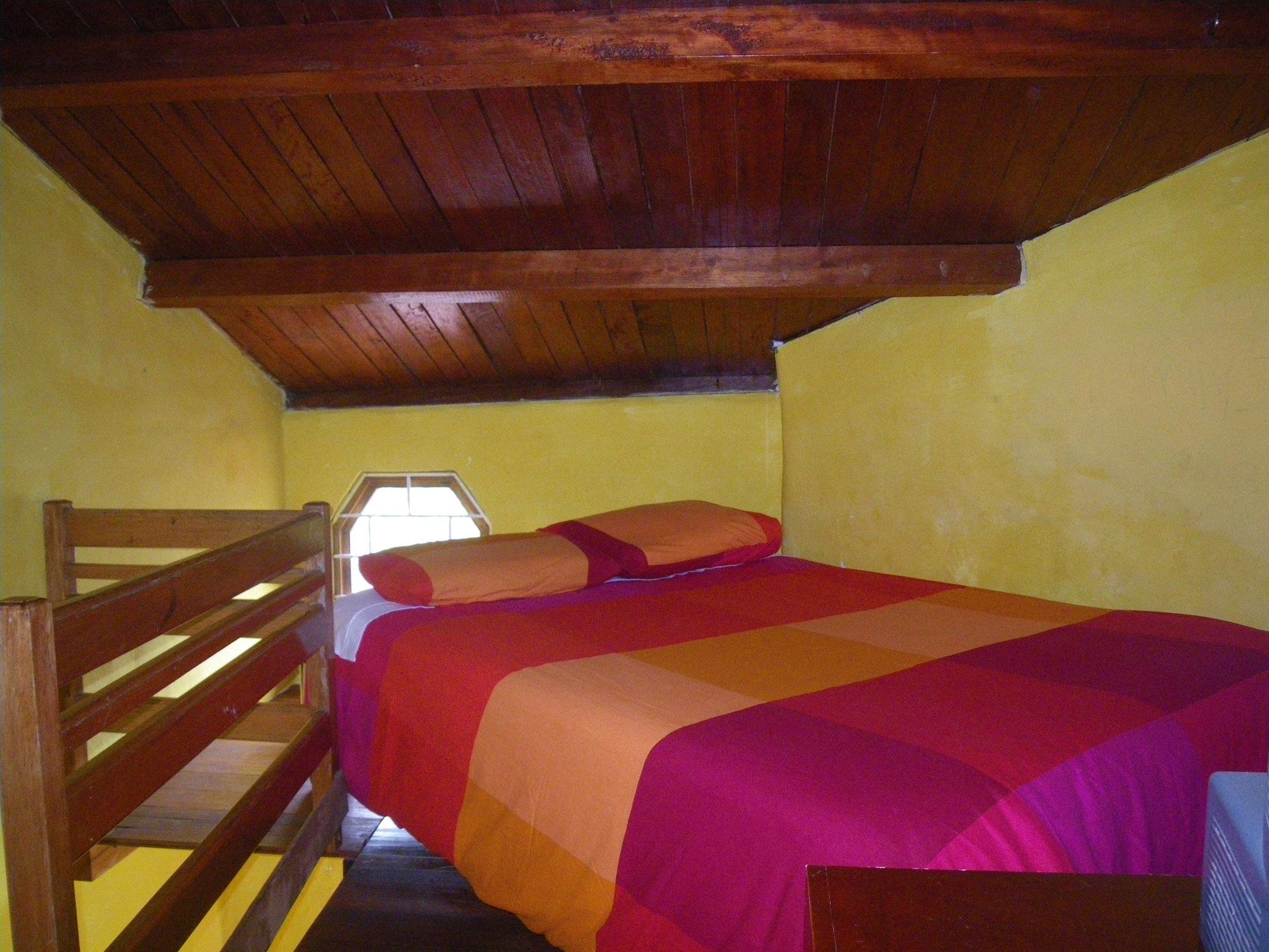 La Casa Amarilla Banos (Tungurahua)