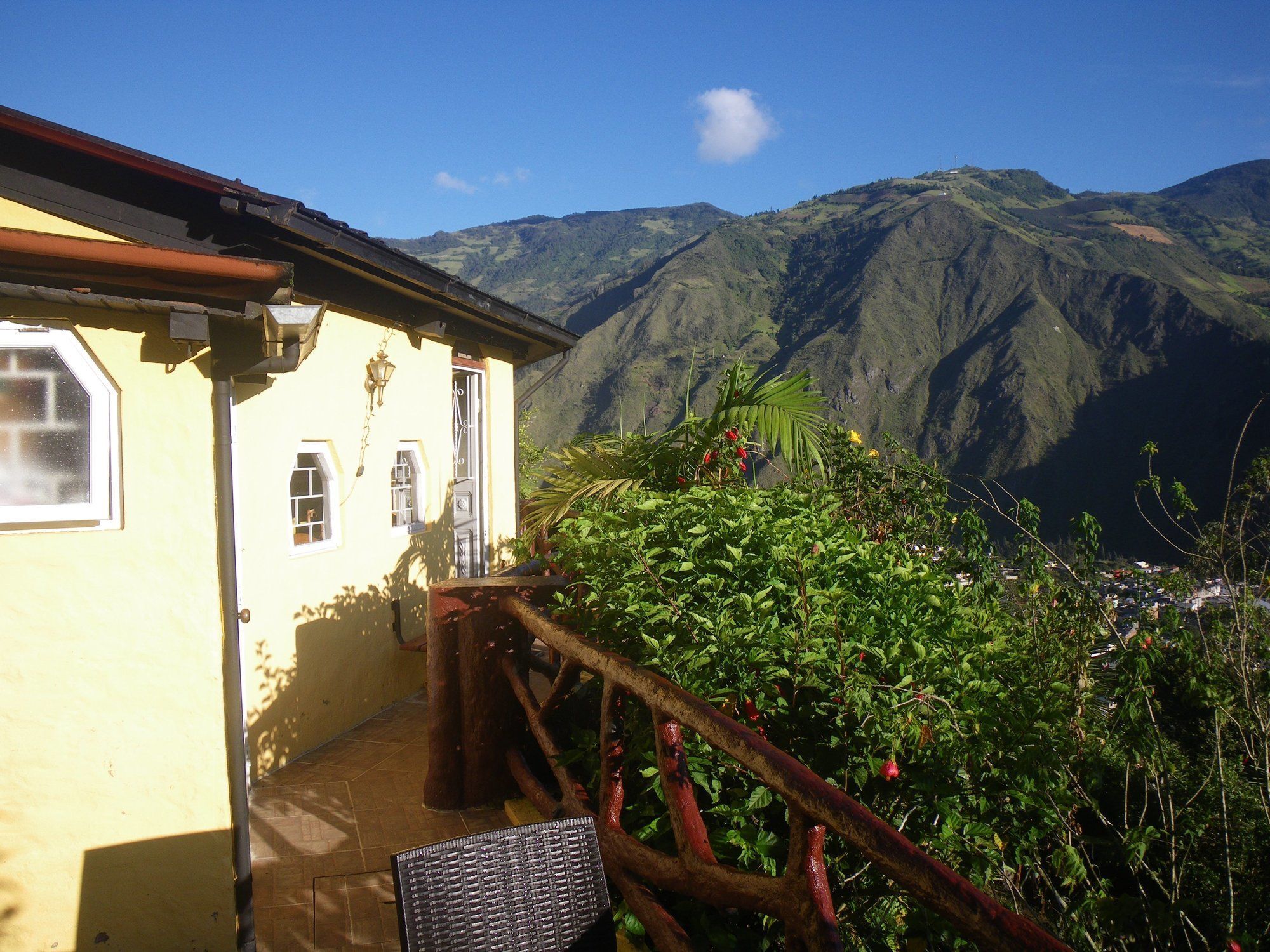 賓館 La Casa Amarilla